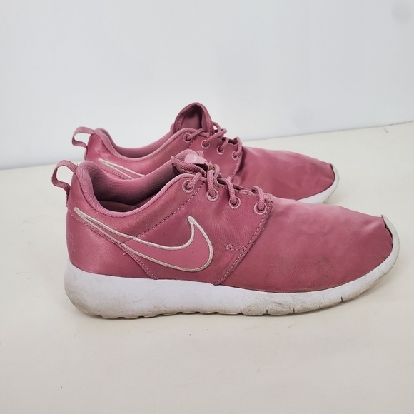 Nike Shoes 4 Youth Roshe Run One ‘Element Pink' 599729-618 Sneakers - Picture 12 of 14